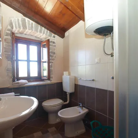 House 661 Orihi